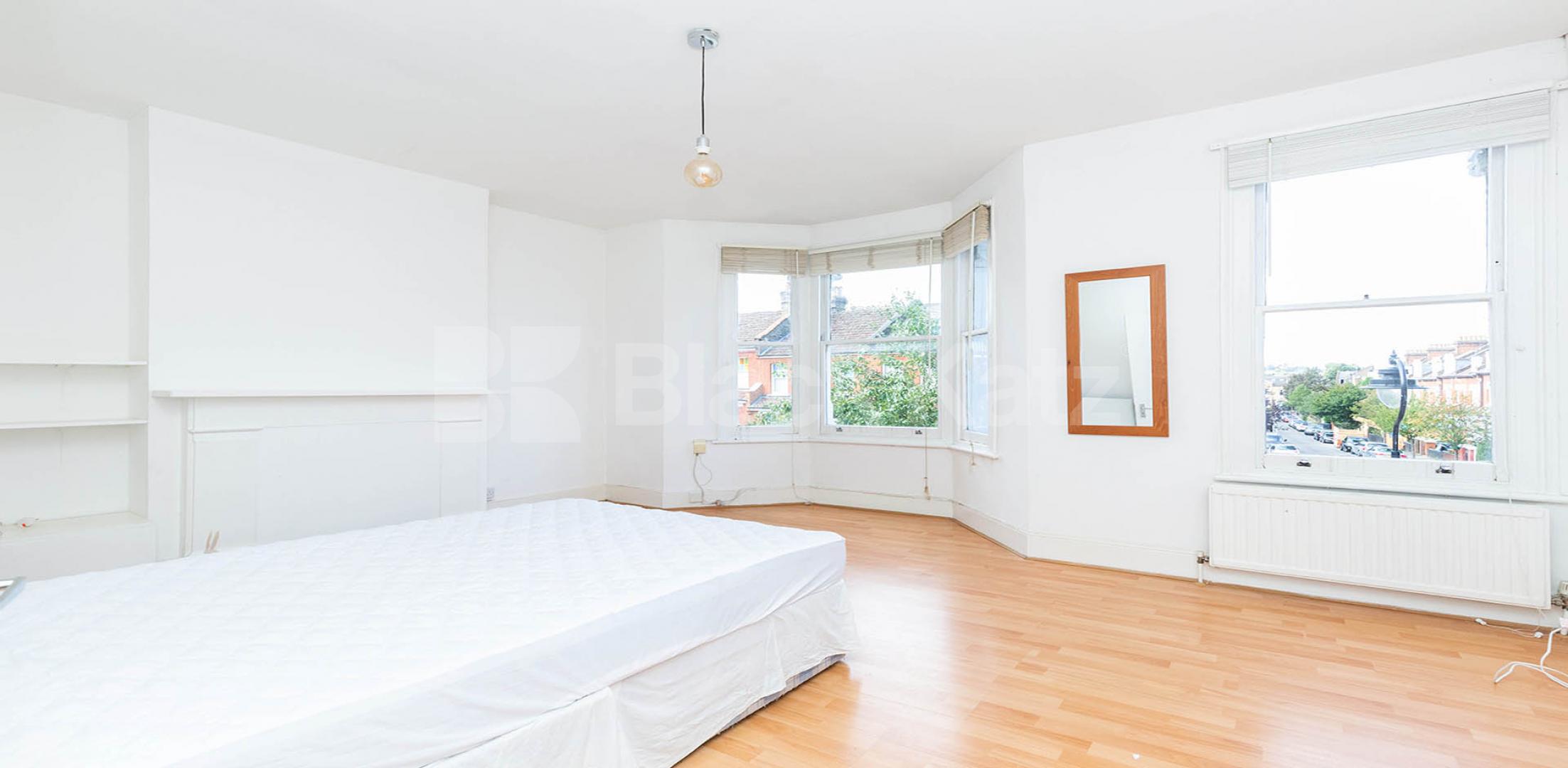 			NEW INSTRUCTION!, 2 Bedroom, 1 bath, 1 reception Flat			 Landrock road, Crouch End